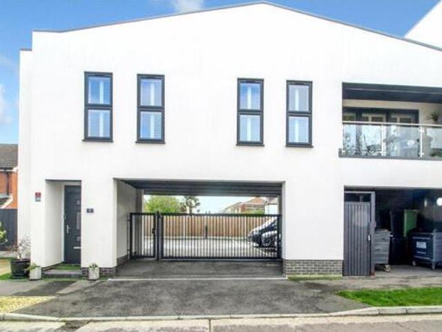 House for sale in Essex
