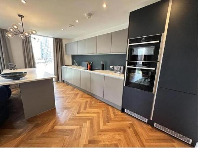 Apartment for sale in Hulme, Manchester