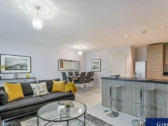 House for sale in Brentford, Greater London