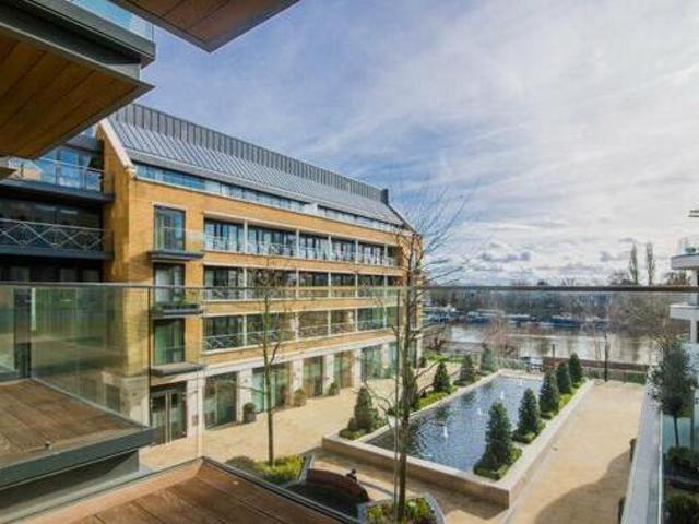 House for sale in Brentford, Greater London