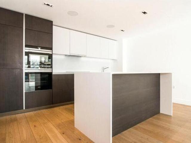 House for sale in Brentford End, Greater London