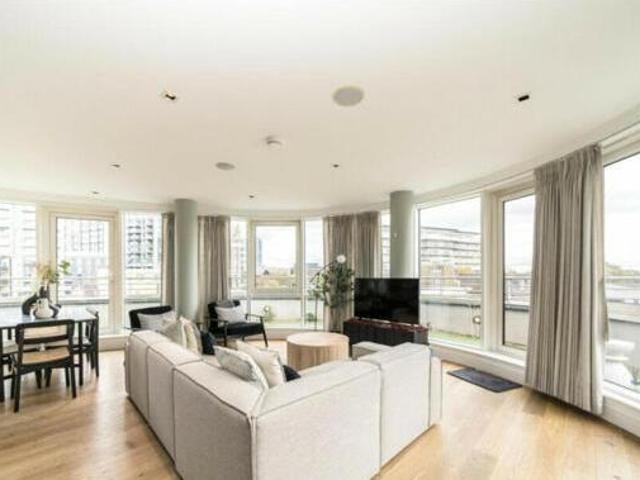 House for sale in Brentford, Greater London