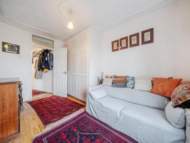 Apartment for sale in Walworth, Greater London