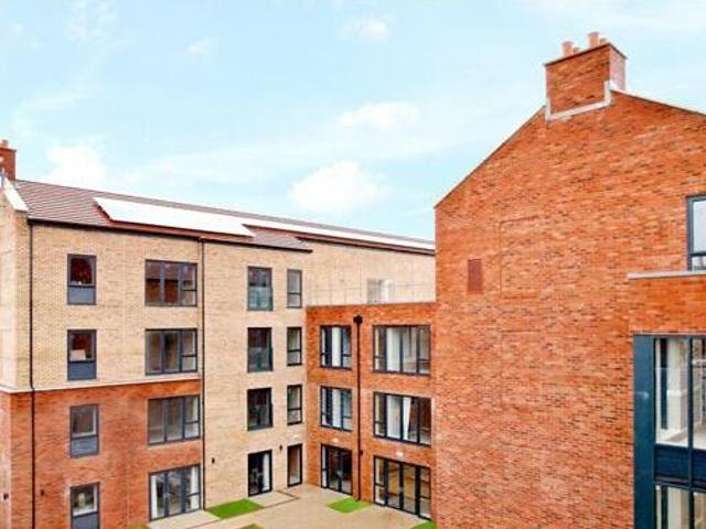 House for sale in Buckingham, Buckinghamshire
