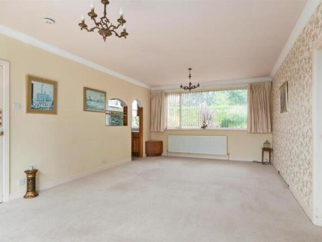 Apartment for sale in Dore, South Yorkshire