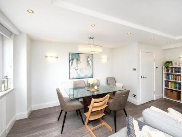 Apartment for sale in Cat Hill