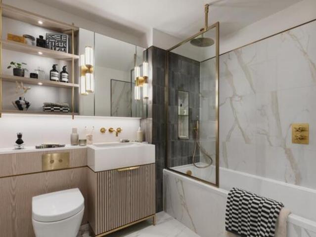 Apartment for sale in London Borough of Camden, Greater London