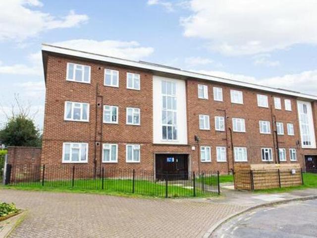 House for sale in Martyrs Field, The Bridge