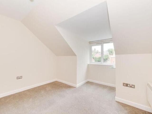 Apartment for sale in Meersbrook, South Yorkshire