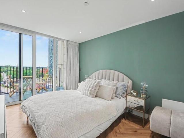 Apartment for sale in City Centre, Georgia