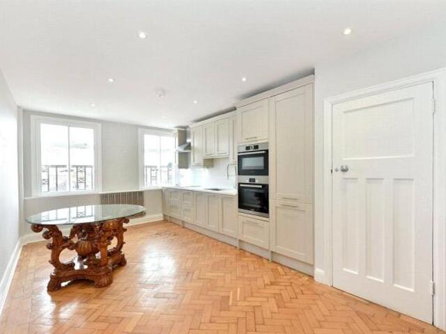 Apartment for sale in Orsett, Essex