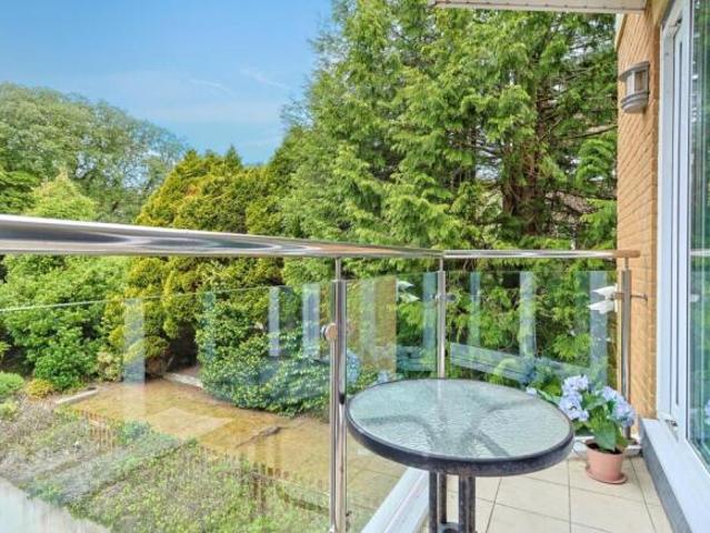 Apartment for sale in Bournemouth