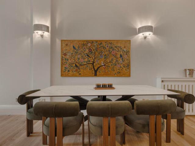 Apartment for sale in St. James's, Greater London