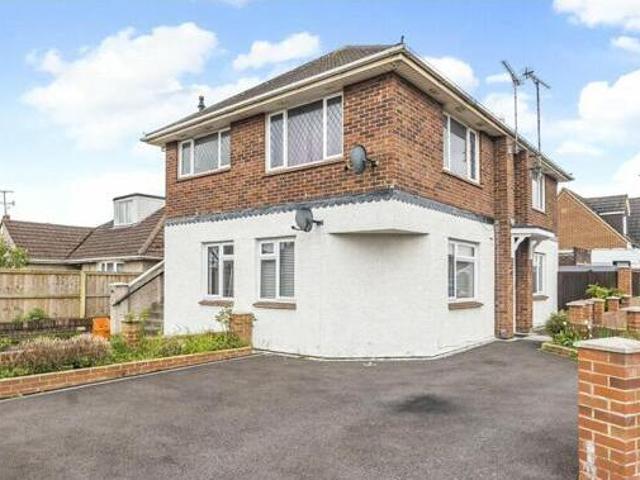 House for sale in Swindon