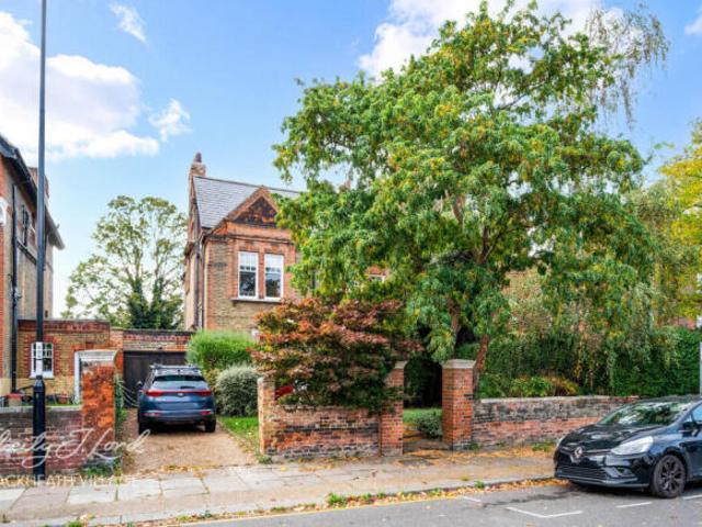 Apartment for sale in Cat Hill