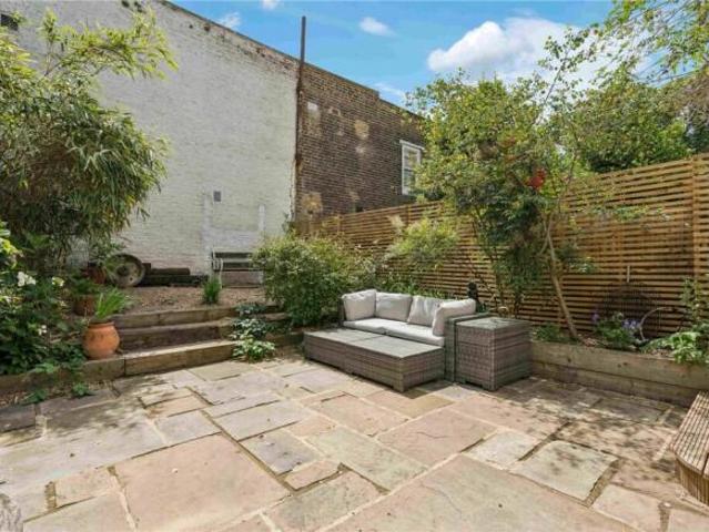 Apartment for sale in Cat Hill