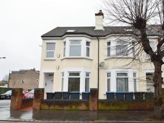 House for sale in Surrey