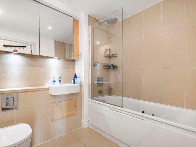 Apartment for sale in Cat Hill
