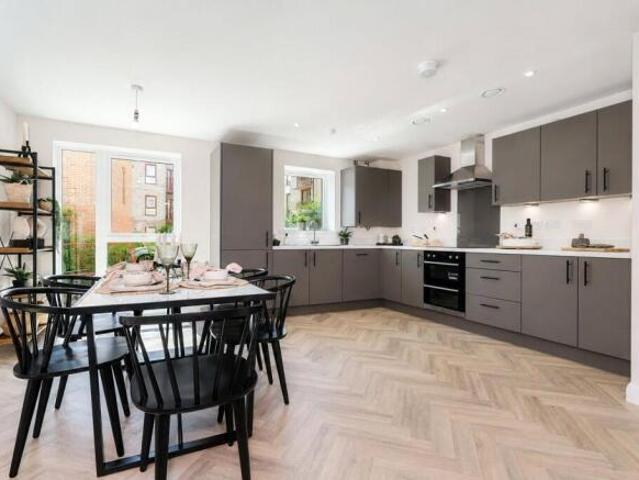 Apartment for sale in Huntingdon