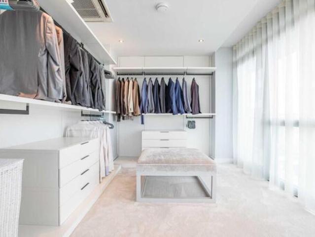 Apartment for sale in City Centre, Georgia
