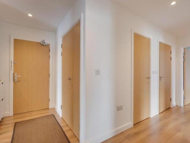 Apartment for sale in Woolston, Warrington