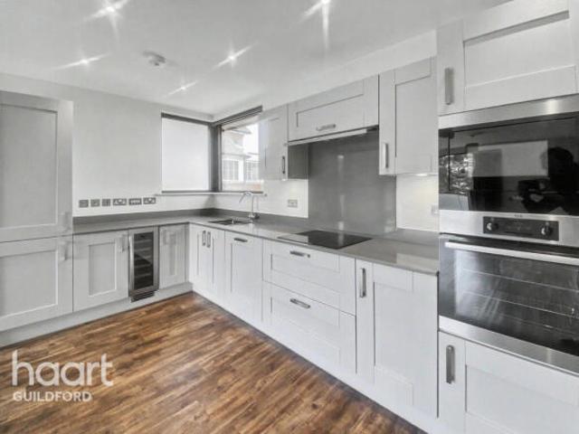 Apartment for sale in Guildford Park, Westborough
