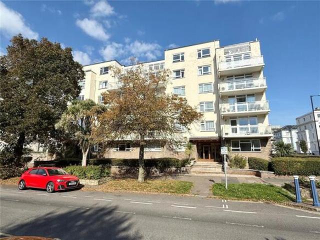 Apartment for sale in Eastbourne, East Sussex