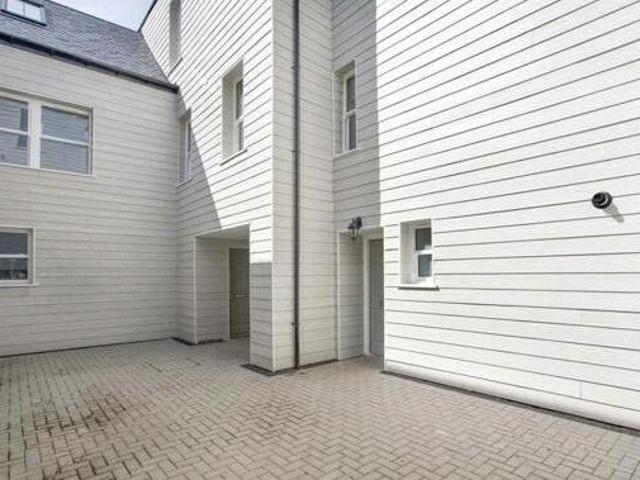 House for sale in Lower Mains, Dollar