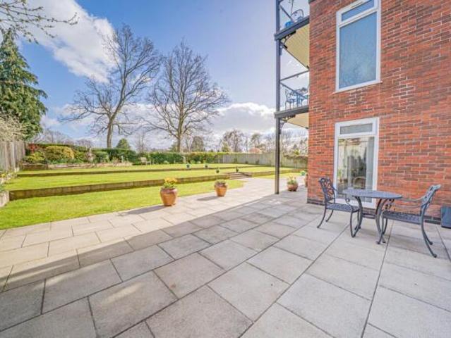 Apartment for sale in Lane, Kirklees
