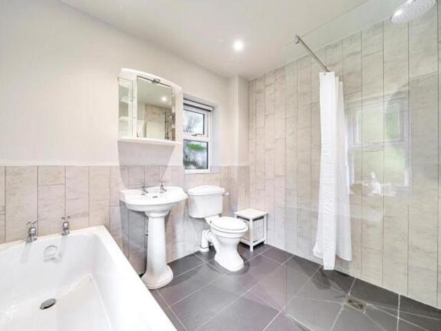 Apartment for sale in Watergate, Devon