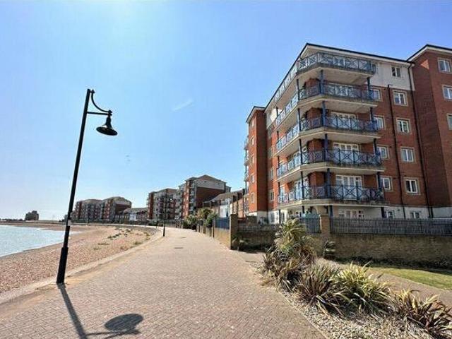 House for sale in Sovereign Harbour, Eastbourne