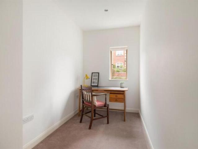 Apartment for sale in Ecclesall, South Yorkshire