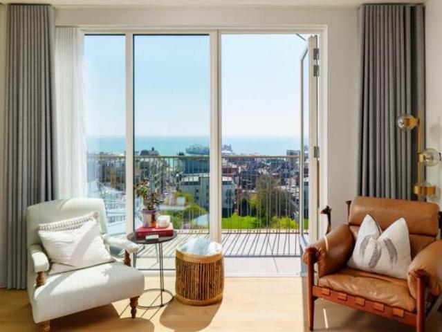 Apartment for sale in Brighton & Hove