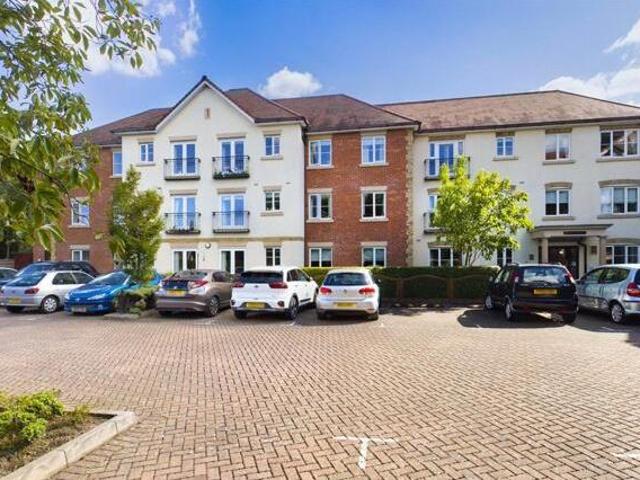 House for sale in Row Town, Surrey