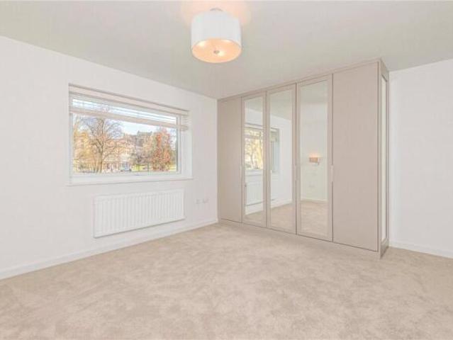 Apartment for sale in Harrogate, North Yorkshire