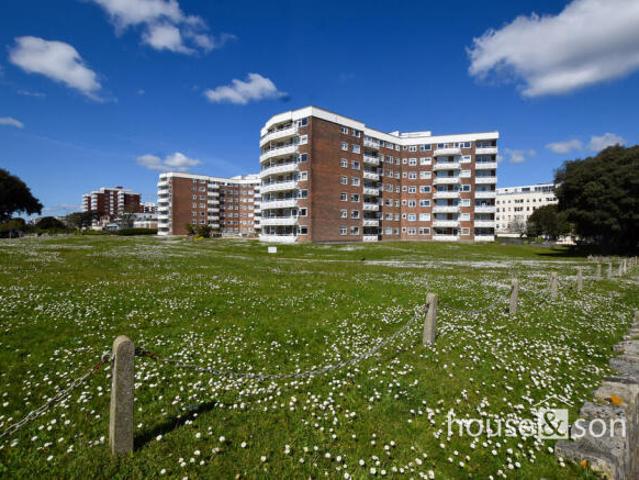 Apartment for sale in Bournemouth