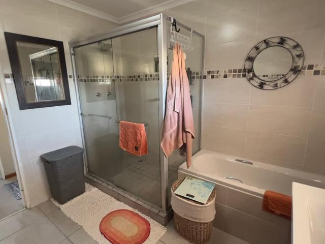 Apartment for sale in Fish Hoek, Western Cape