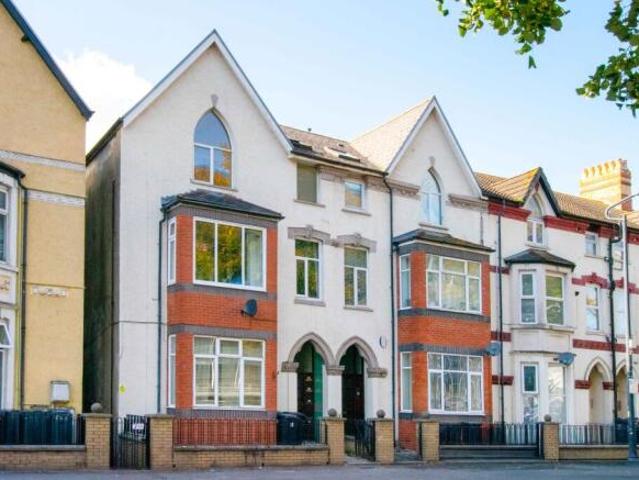 Apartment for sale in Wales