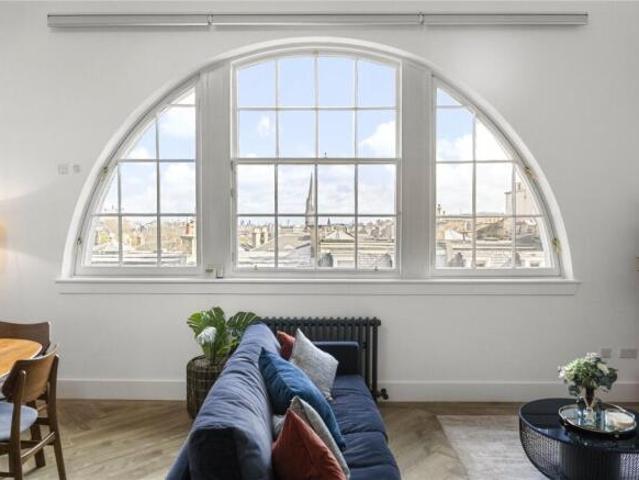 Apartment for sale in Bruntsfield, Scotland