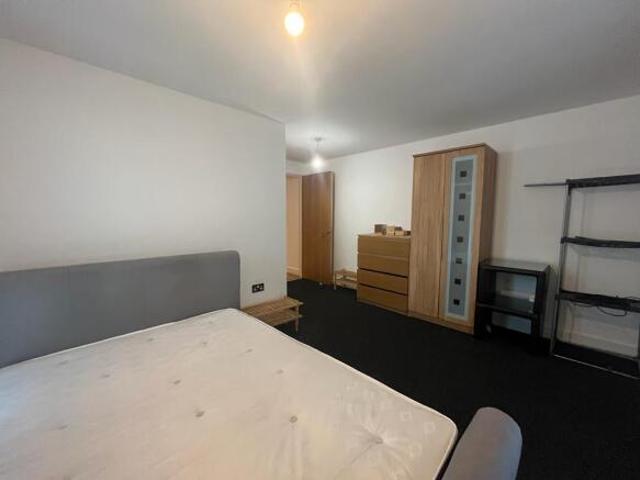 Apartment for sale in Salford, Greater Manchester
