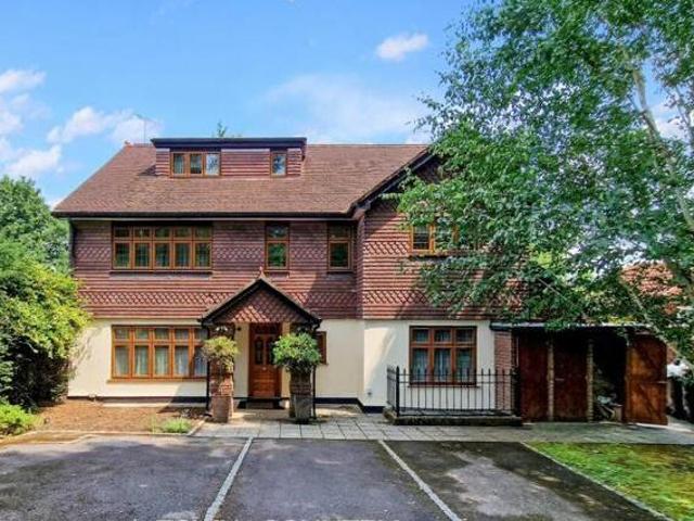 House for sale in Gerrards Cross, Denham