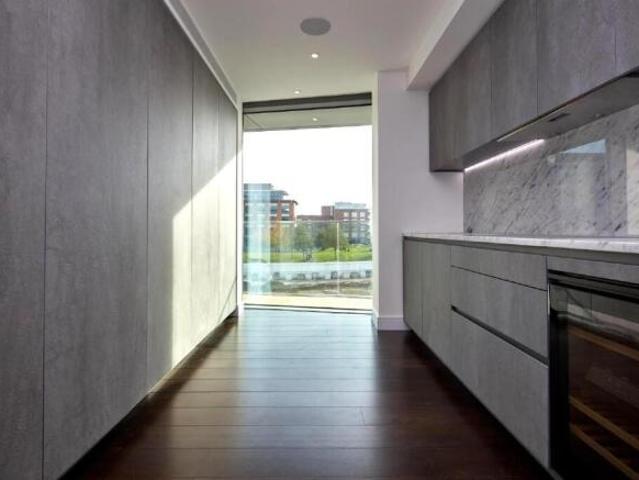 Apartment for sale in Hammersmith, Greater London