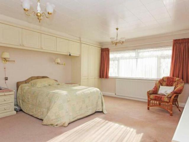 Apartment for sale in Bournemouth