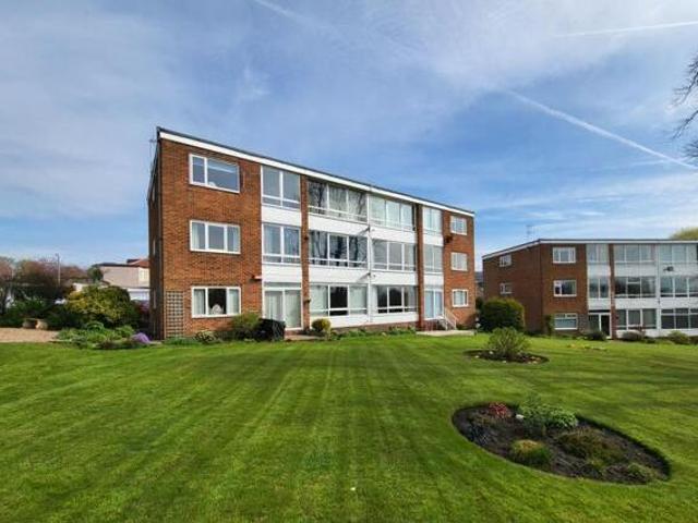 House for sale in Woolshops, Halifax