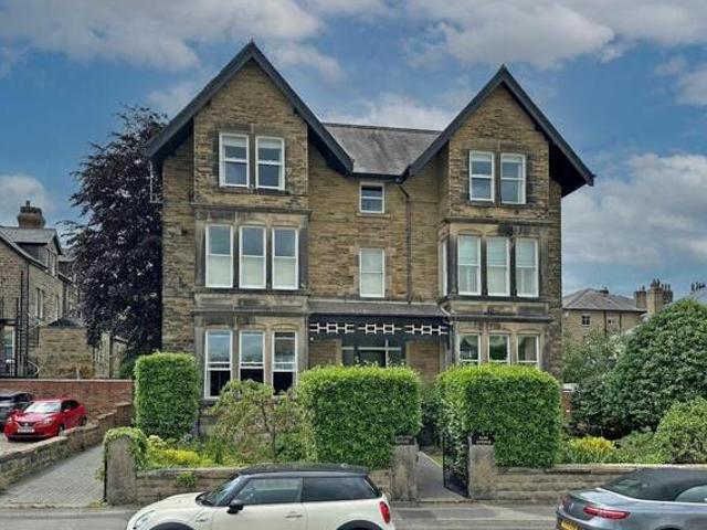 House for sale in Low Harrogate, Harrogate