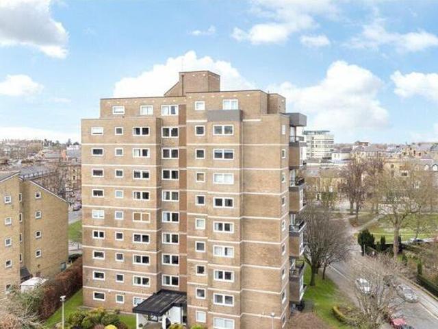 House for sale in Harrogate, North Yorkshire