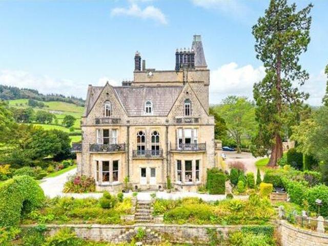 House for sale in Harrogate, North Yorkshire