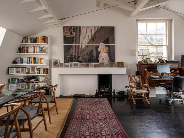 Apartment for sale in Cat Hill