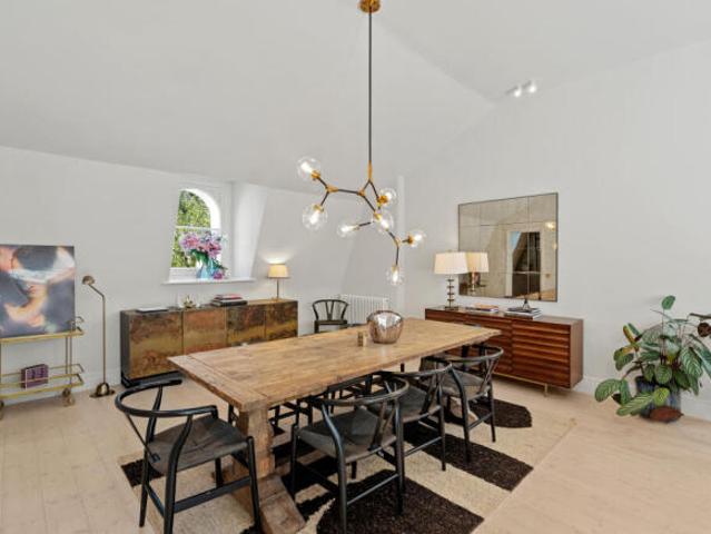 Apartment for sale in Cat Hill