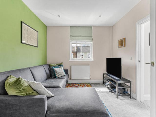 Apartment for sale in Cat Hill